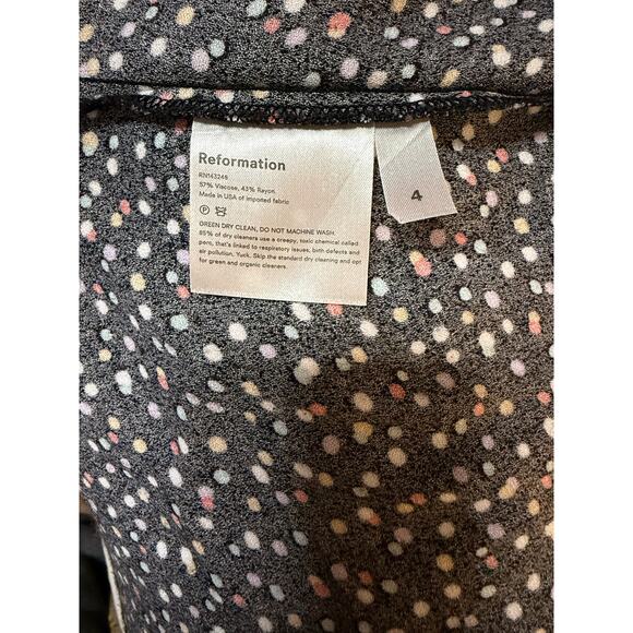 Reformation Bea Confetti Midi skirt
Size 4 - Picture 6 of 6